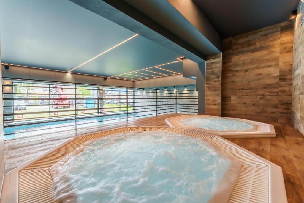 Akces Apartamenty Kasprowicza 20C- Basen, Sauny, Jacuzzi, Silownia W Cenie - Schwimmbad, Saunen, Jacuzzi, Fitnessstudio Im Preis Kołobrzeg Exterior foto