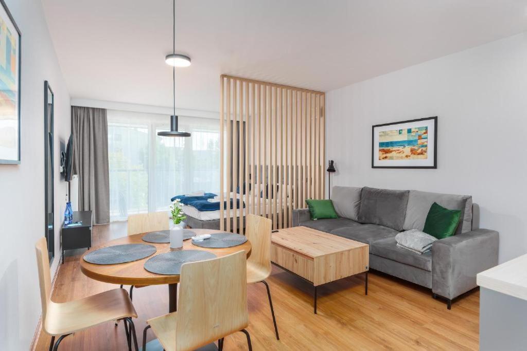 Akces Apartamenty Kasprowicza 20C- Basen, Sauny, Jacuzzi, Silownia W Cenie - Schwimmbad, Saunen, Jacuzzi, Fitnessstudio Im Preis Kołobrzeg Exterior foto